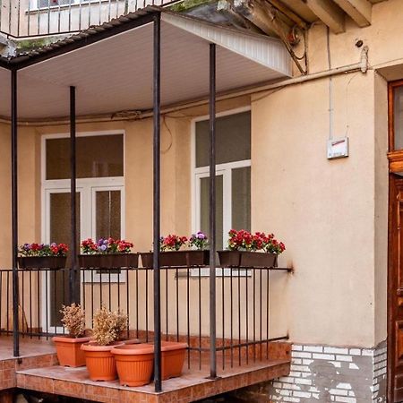 2 Rooms Central Anna Apartment Lviv Ngoại thất bức ảnh