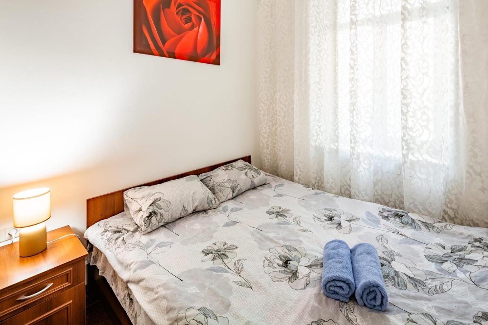 2 Rooms Central Anna Apartment Lviv Ngoại thất bức ảnh