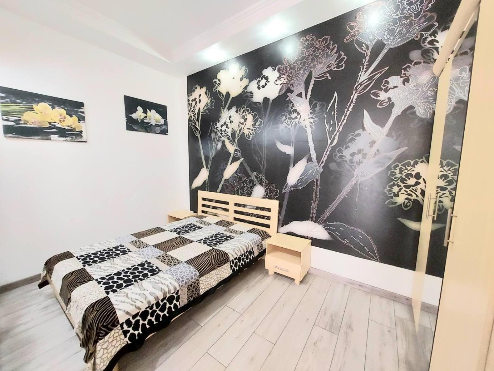 2 Rooms Central Anna Apartment Lviv Ngoại thất bức ảnh