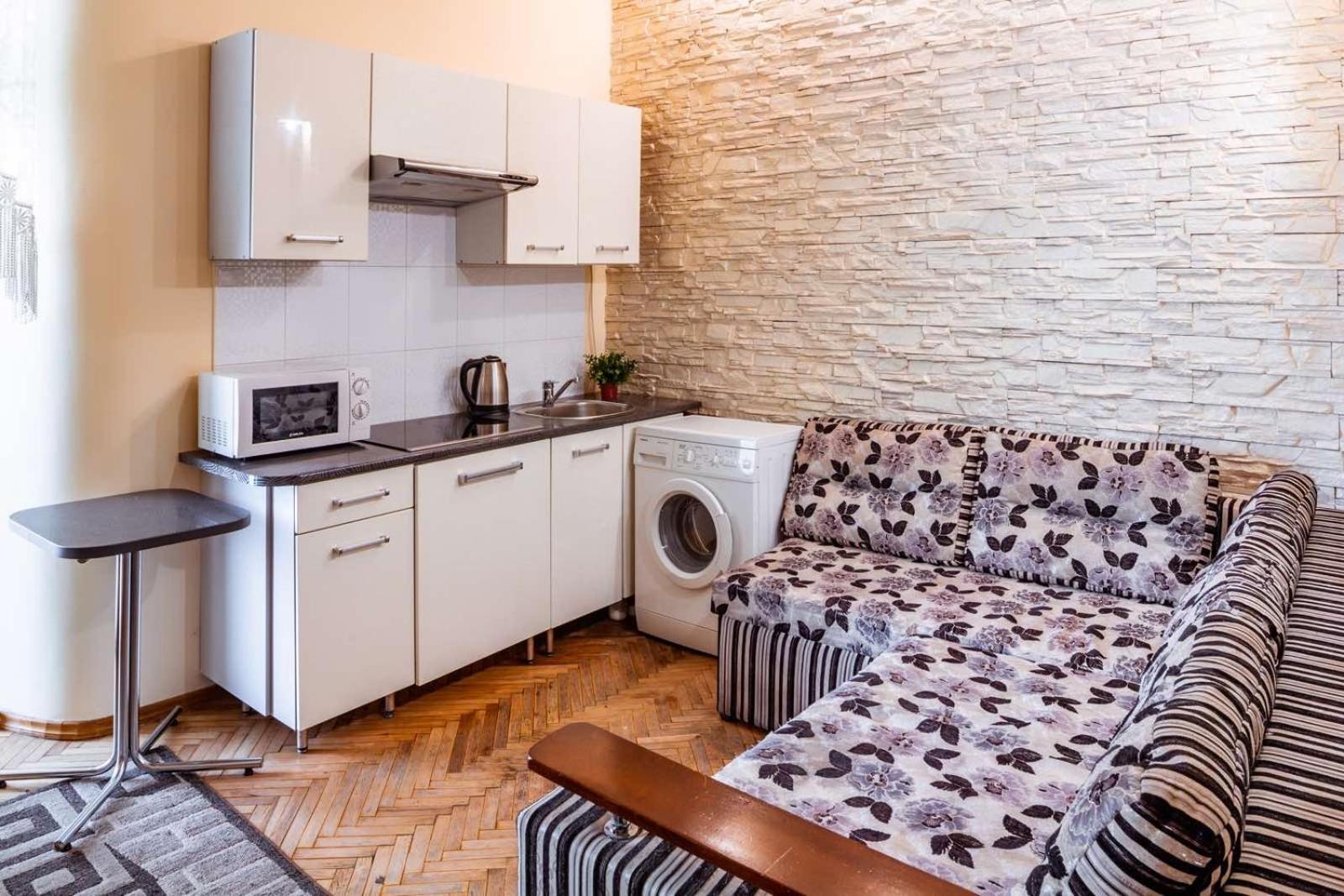 2 Rooms Central Anna Apartment Lviv Ngoại thất bức ảnh